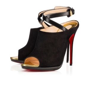 Christian Louboutian Lumir Heels Size 40(9us)